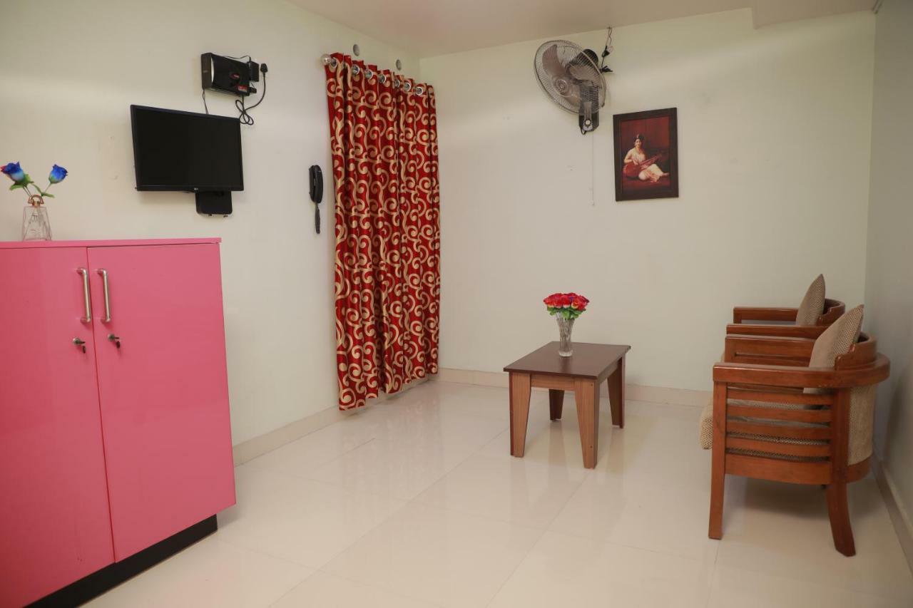 Pavithram Residency Bed & Breakfast Kollam Exterior photo