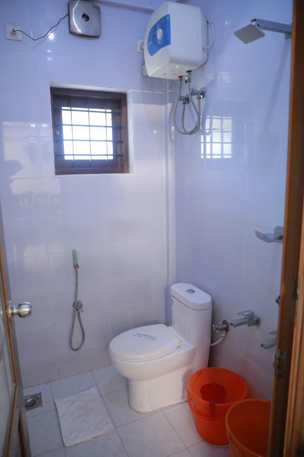 Pavithram Residency Bed & Breakfast Kollam Exterior photo