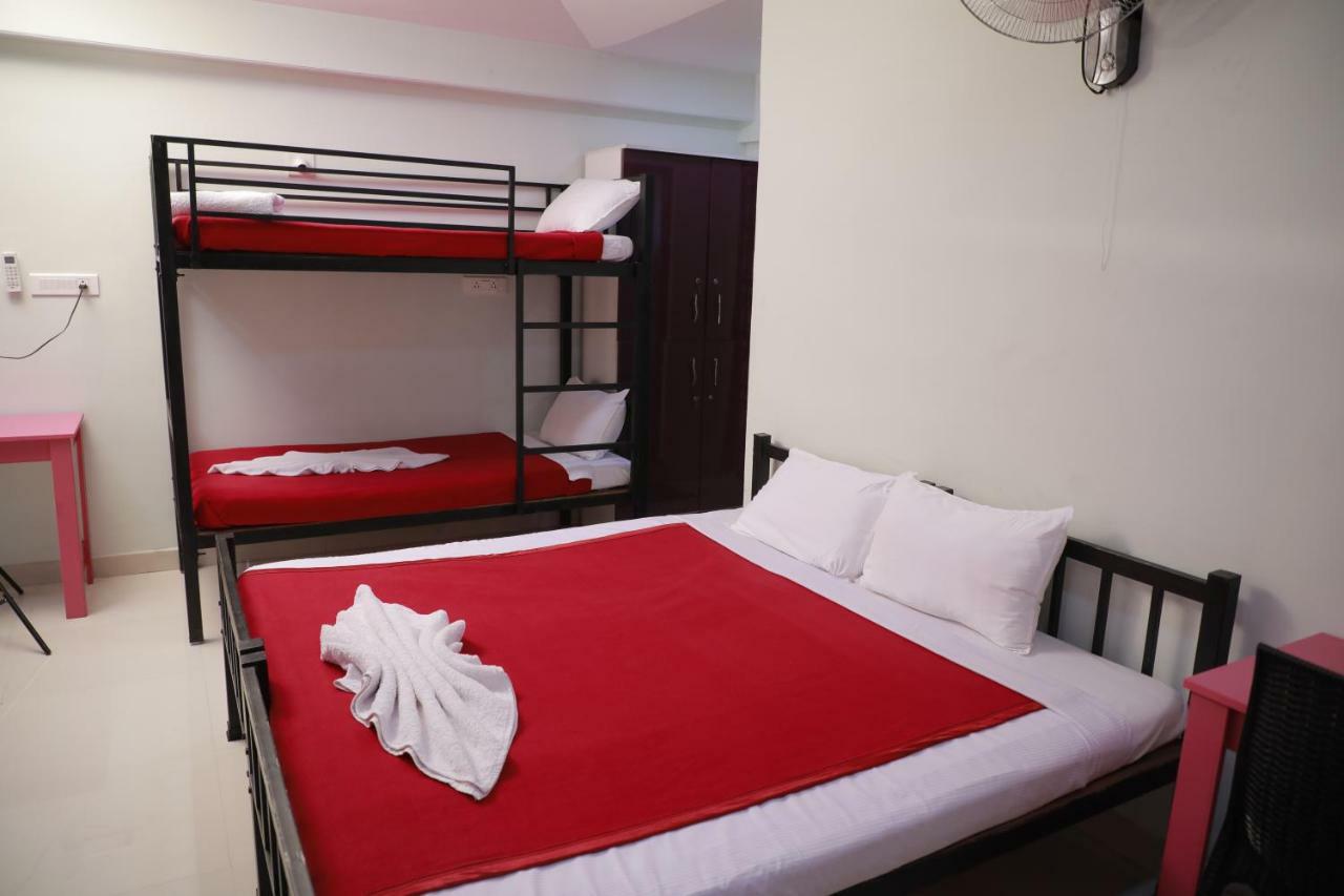 Pavithram Residency Bed & Breakfast Kollam Exterior photo